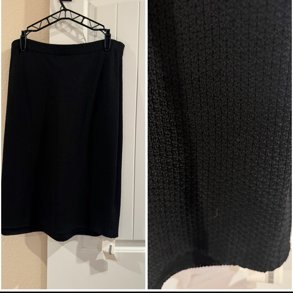 St John waffle style skirt Black